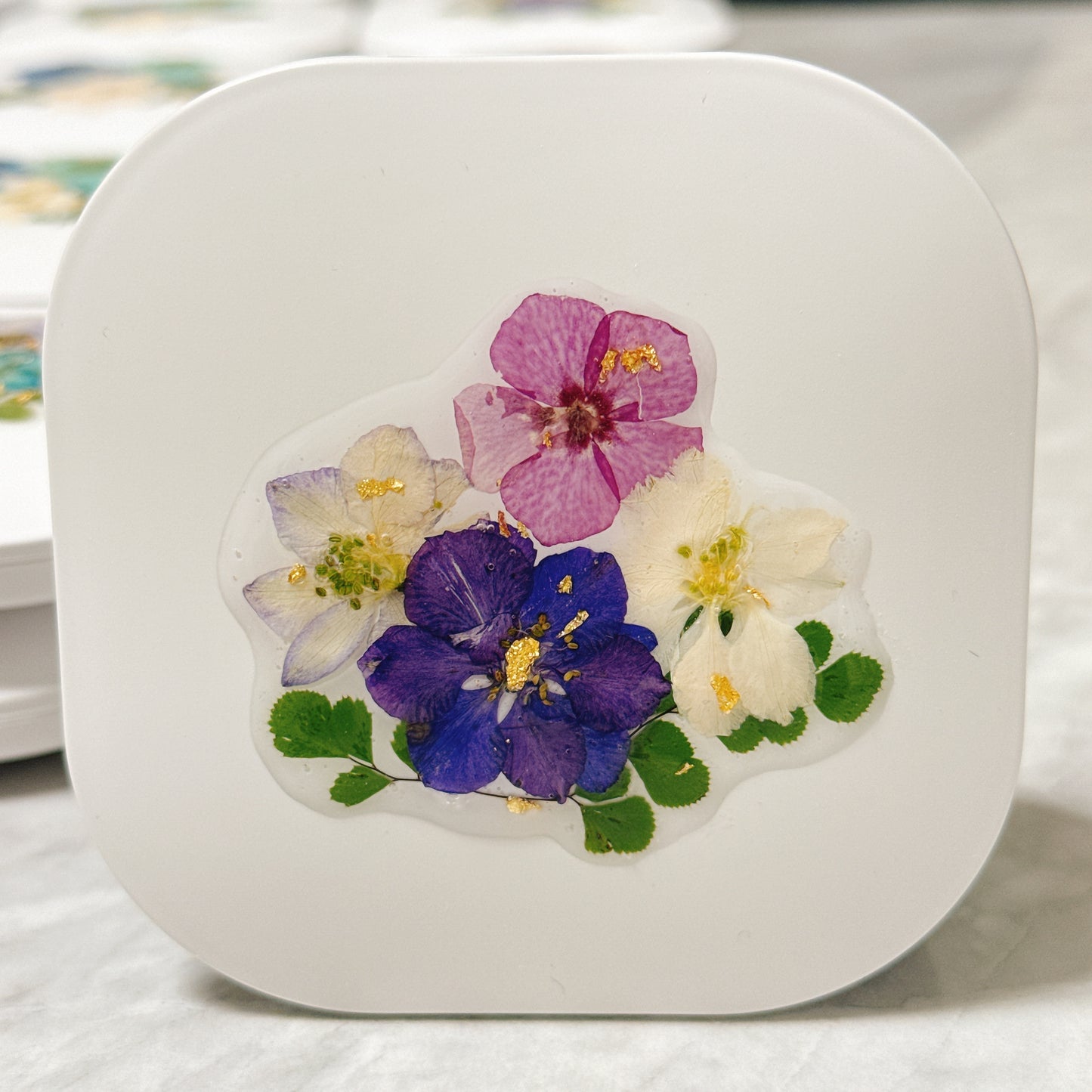 押花發光鏡盒 Pressed flower pocket mirror with light