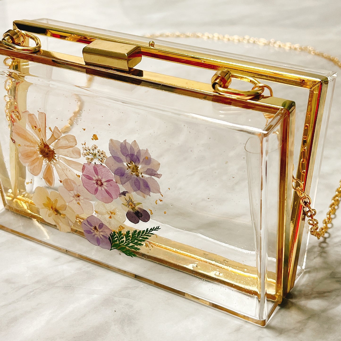 押花手袋(紫色) Pressed flower box with chain (purple)