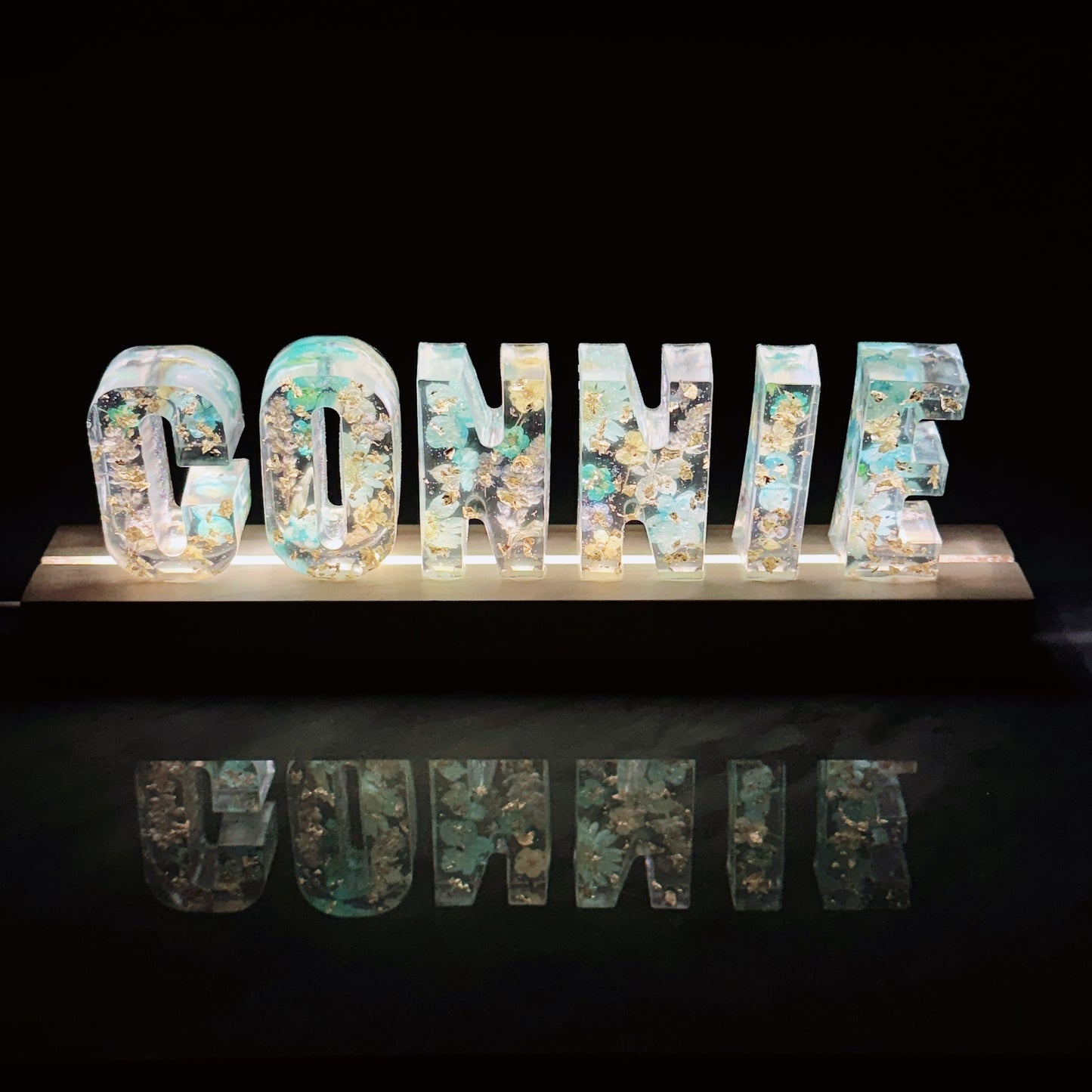 客製化押花小夜燈( 6 個字母) Personalised pressed flower night light ( 6 letters)
