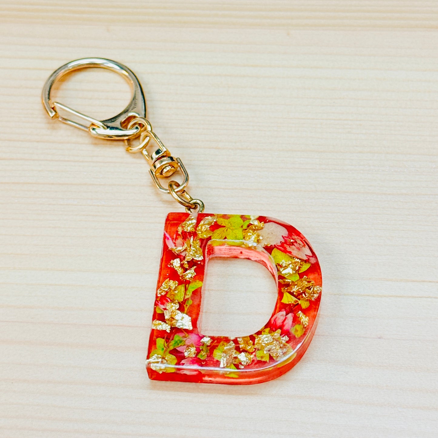 客製化押花字母鎖匙扣 Personalised pressed flower alphabet keychain